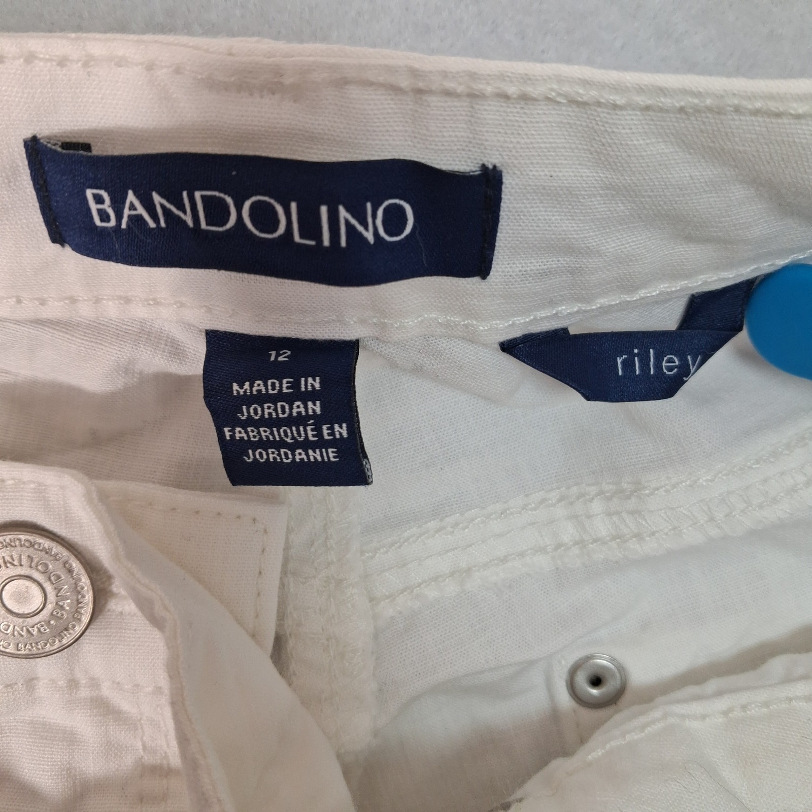 Bandolino Riley Bermuda Short Women 12 Wht Relaxed Fit Flawless Stretch 60461463 — image 3 of 8